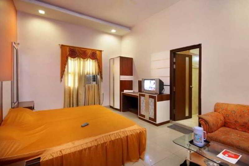 Hotel Mandakini Palace Kanpur Luaran gambar